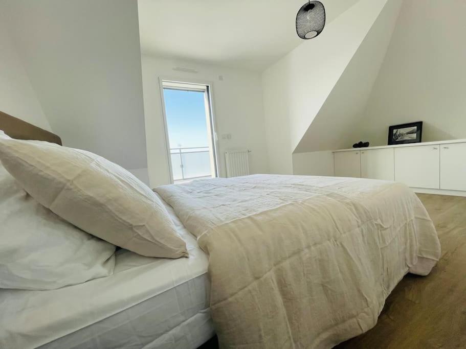 Appartement Lumineux Et Spacieux, Terrasse Et Parking Prive Concarneau Buitenkant foto